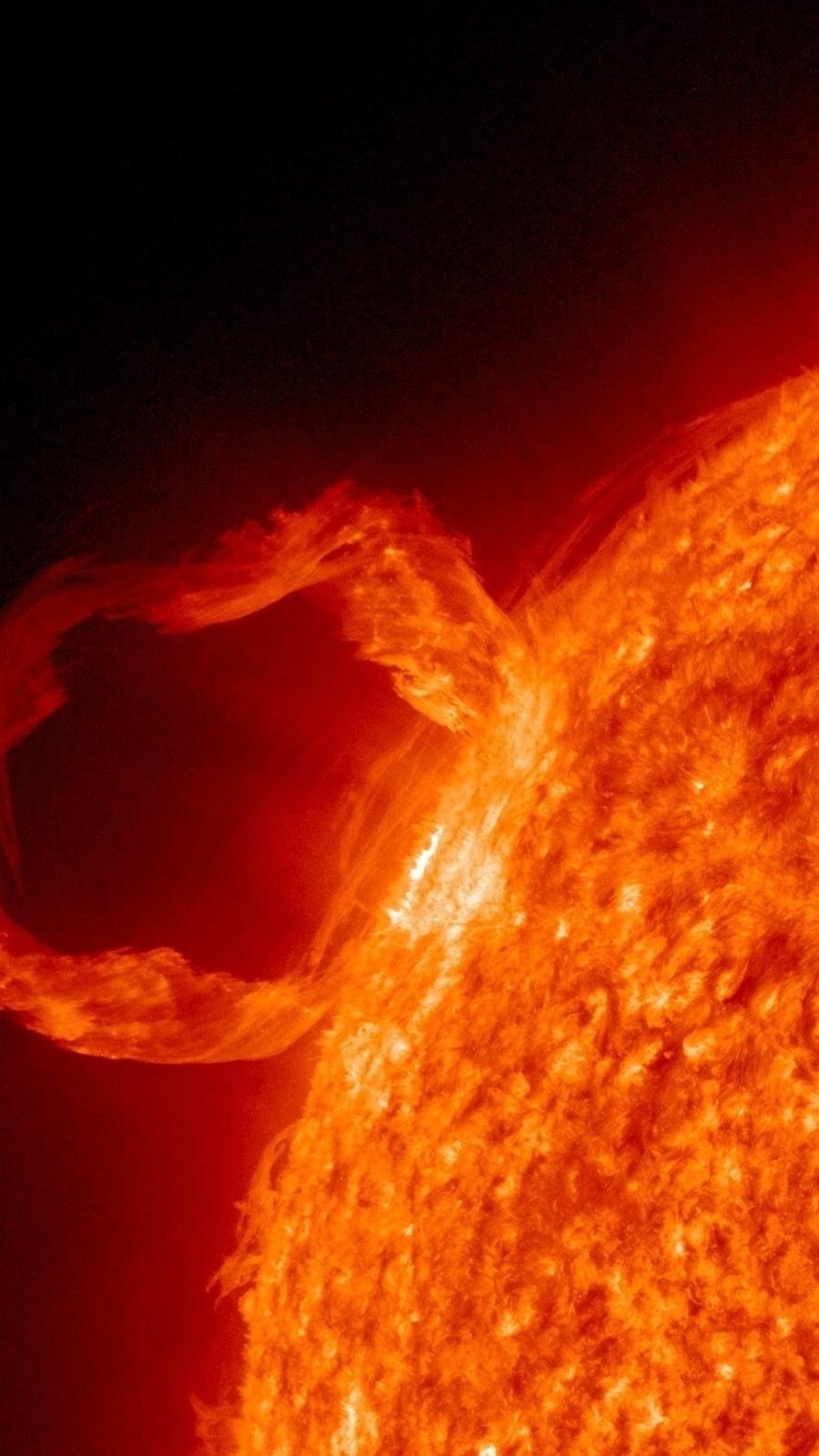 Alerta de tempestade solar: explosão solar de classe M pode ser lançada por manchas solares